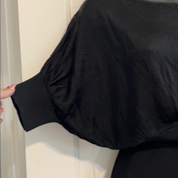 Express sheer batwing top - Picture 2 of 6